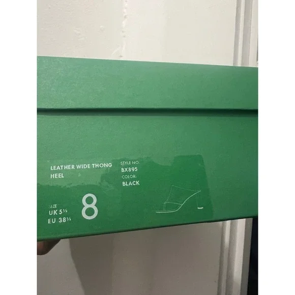 J.Crew Black Rounded-Heel Thong Sandals in Leather Snakeskin | Size 8 - Picture 8 of 8